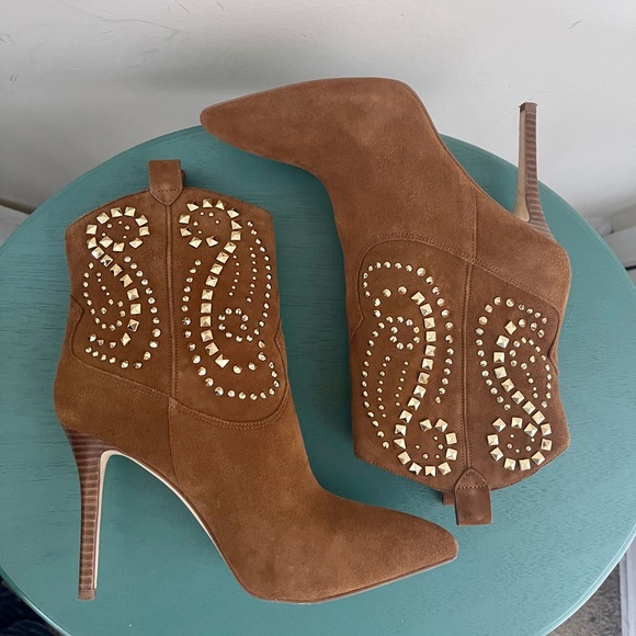 Used Michael Kors leather(suede) high heels brown boots,size 7,5 - Picture 4 of 9